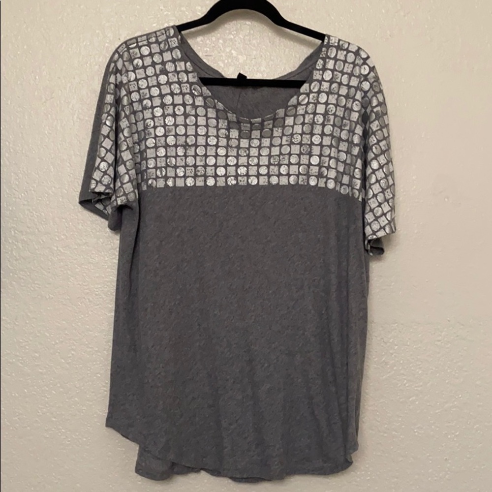 J crew patterned gray and silver top